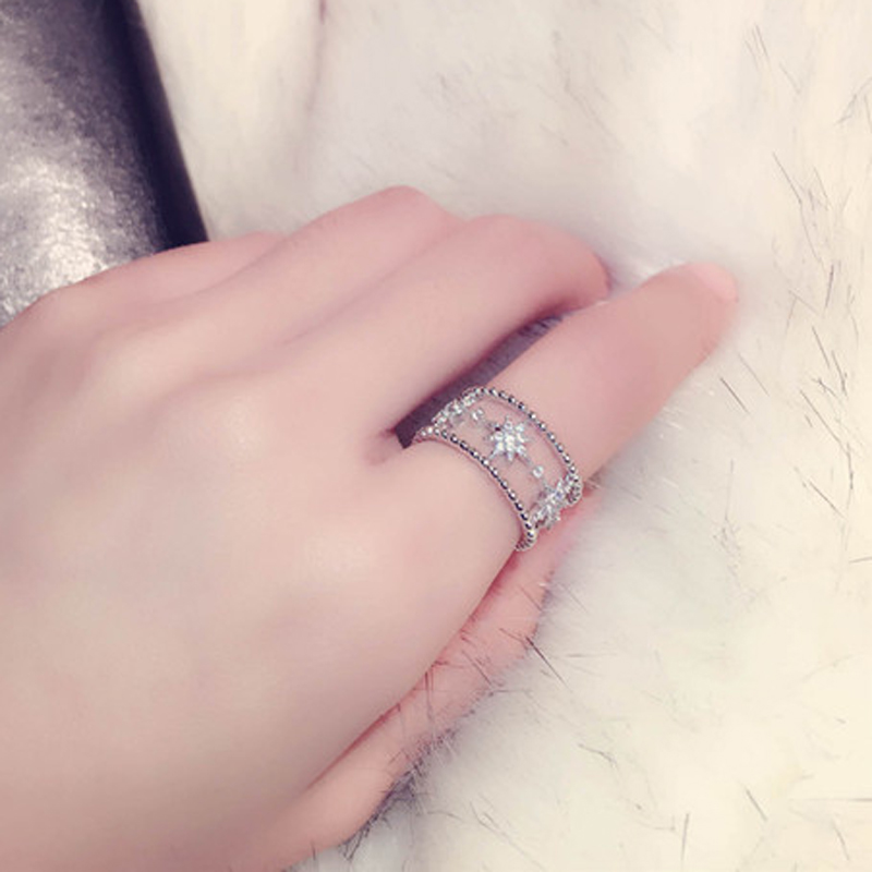NEW ARRIVAL Korean Super Micro - Wedding Superstar 评论和价格