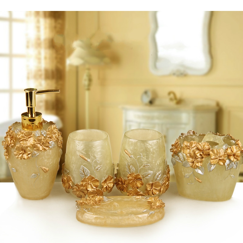 European Style Emboss Resin Ba - Wedding Bathroom Supply Kit 评论和价格