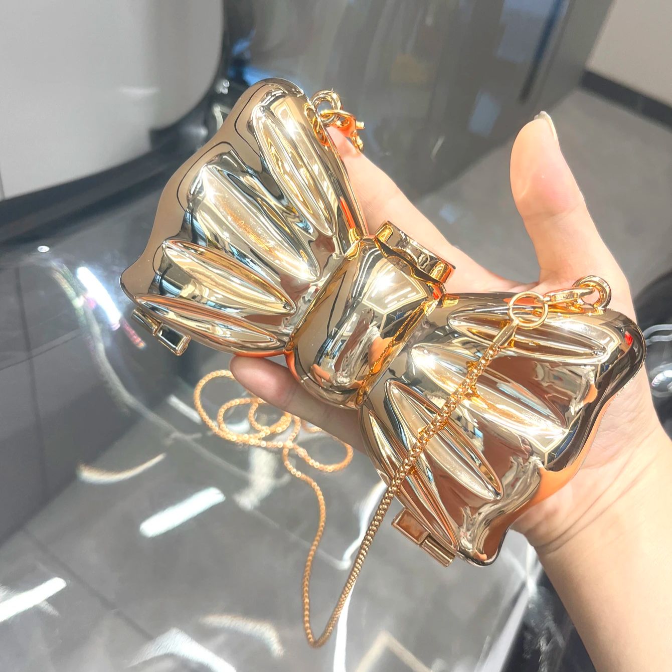 Golden Evening bag  Purses and - Wedding Vendor 评论和价格