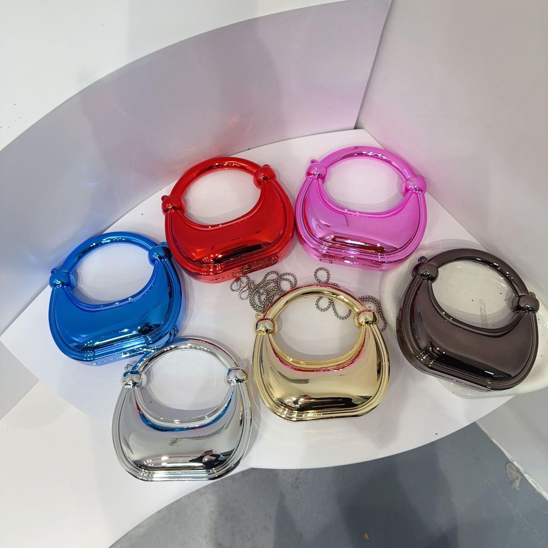 Mini Golden Evening Bag Purses - Wedding Vendor 评论和价格