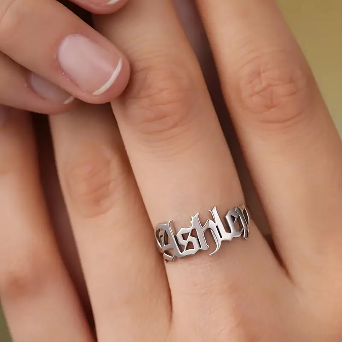 Custom Gold Ring Women Gothic  - Wedding Zone 评论和价格